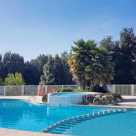 Сasa de vacaciones Beautiful In With Jacuzzi
