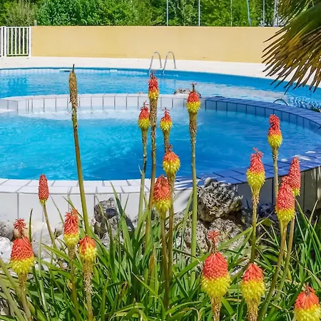 Cozy Home In Saint-Savinien Tatil Evi *