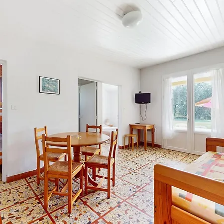 Cozy Home In Saint-Savinien * Saint-Savinien