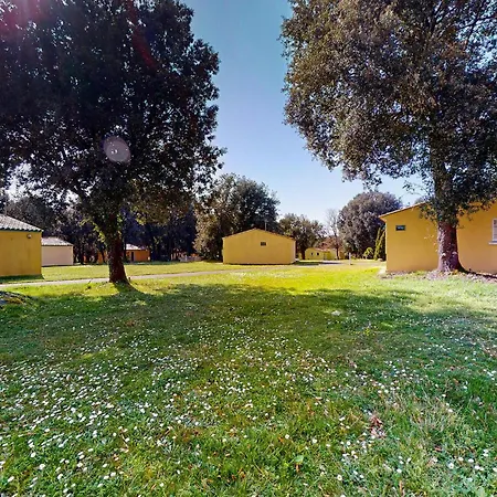 Prázdninový dům Stunning In Saint-Savinien